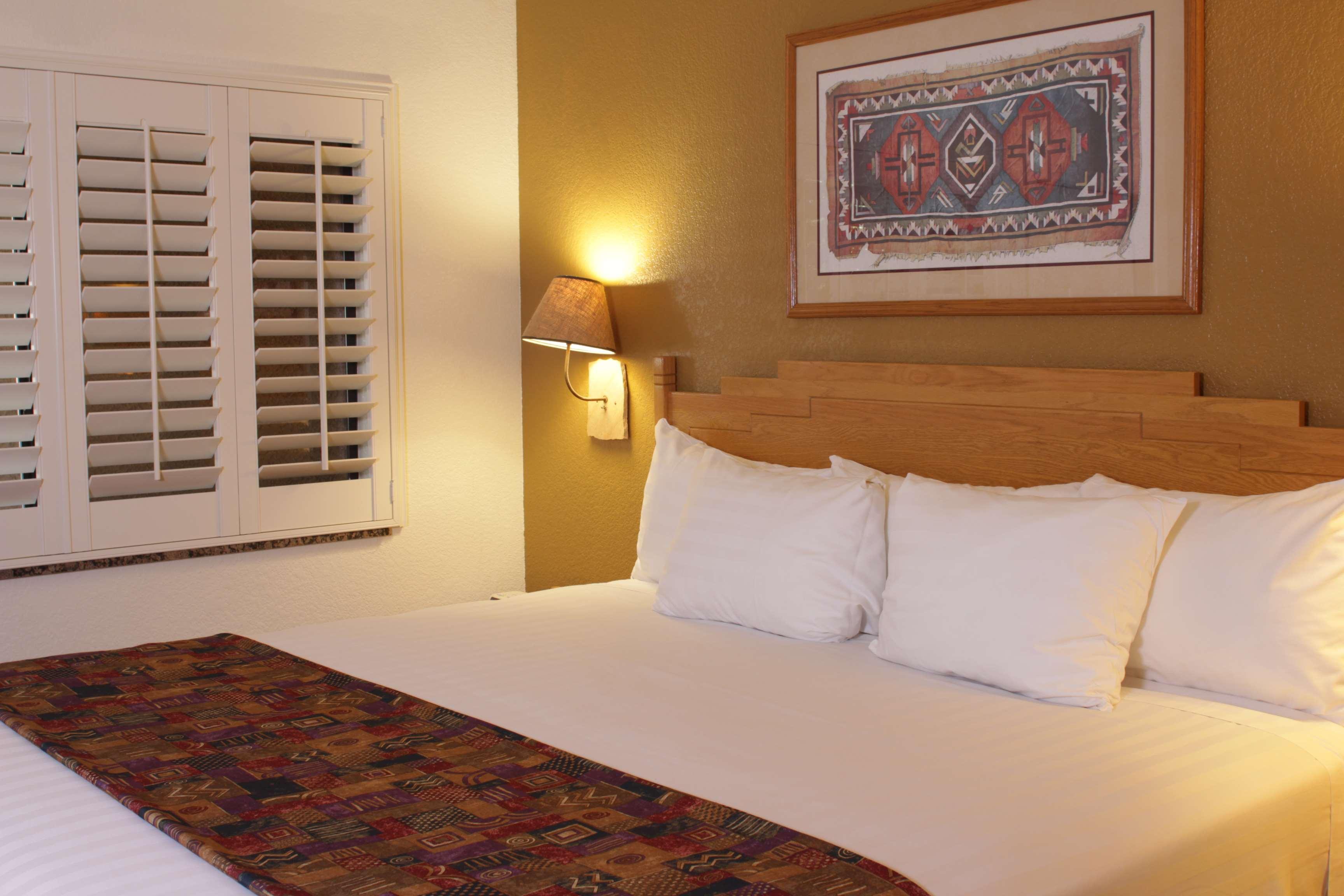Best Western Gold Canyon Inn & Suites Bagian luar foto
