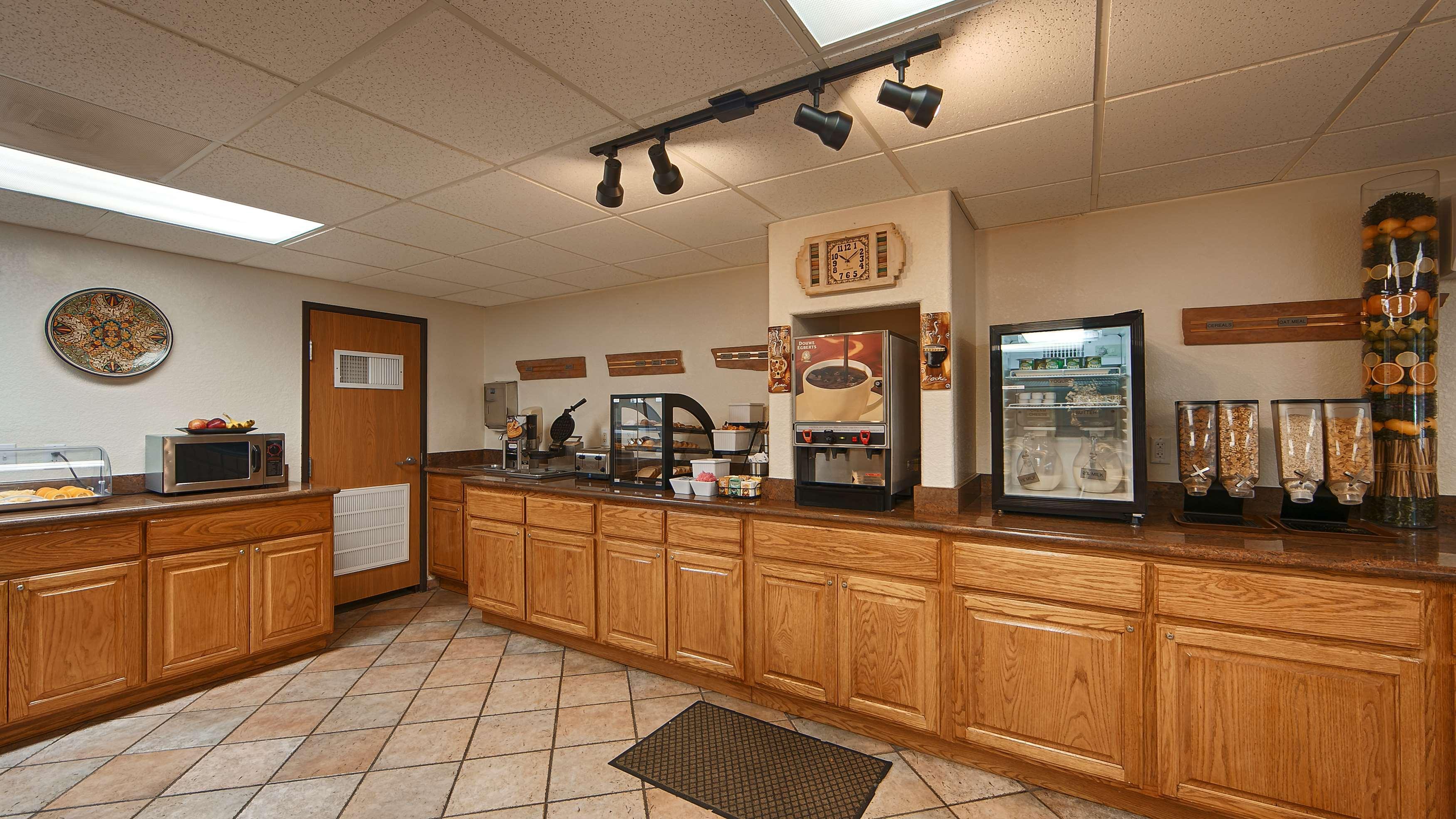 Best Western Gold Canyon Inn & Suites Bagian luar foto