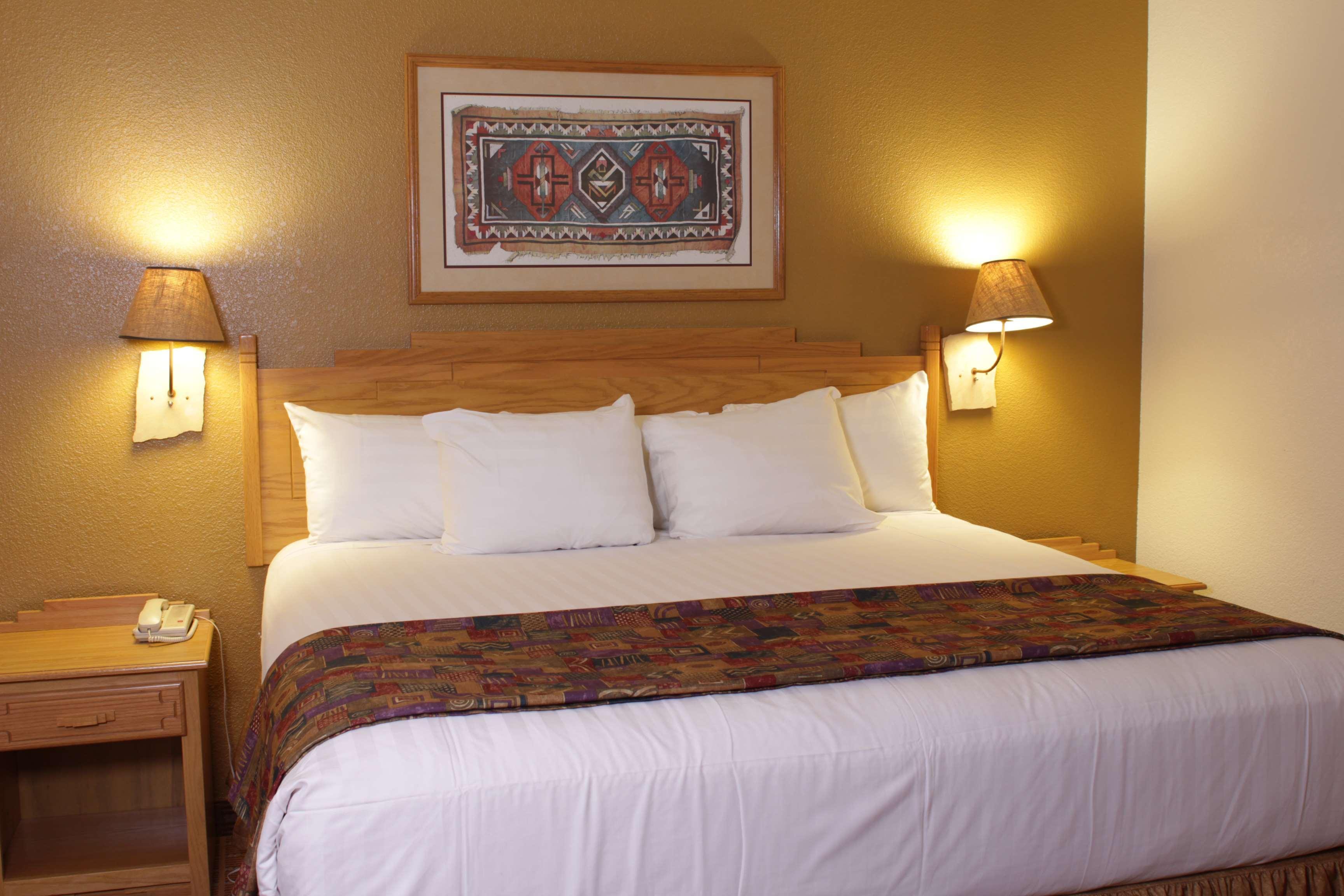Best Western Gold Canyon Inn & Suites Bagian luar foto