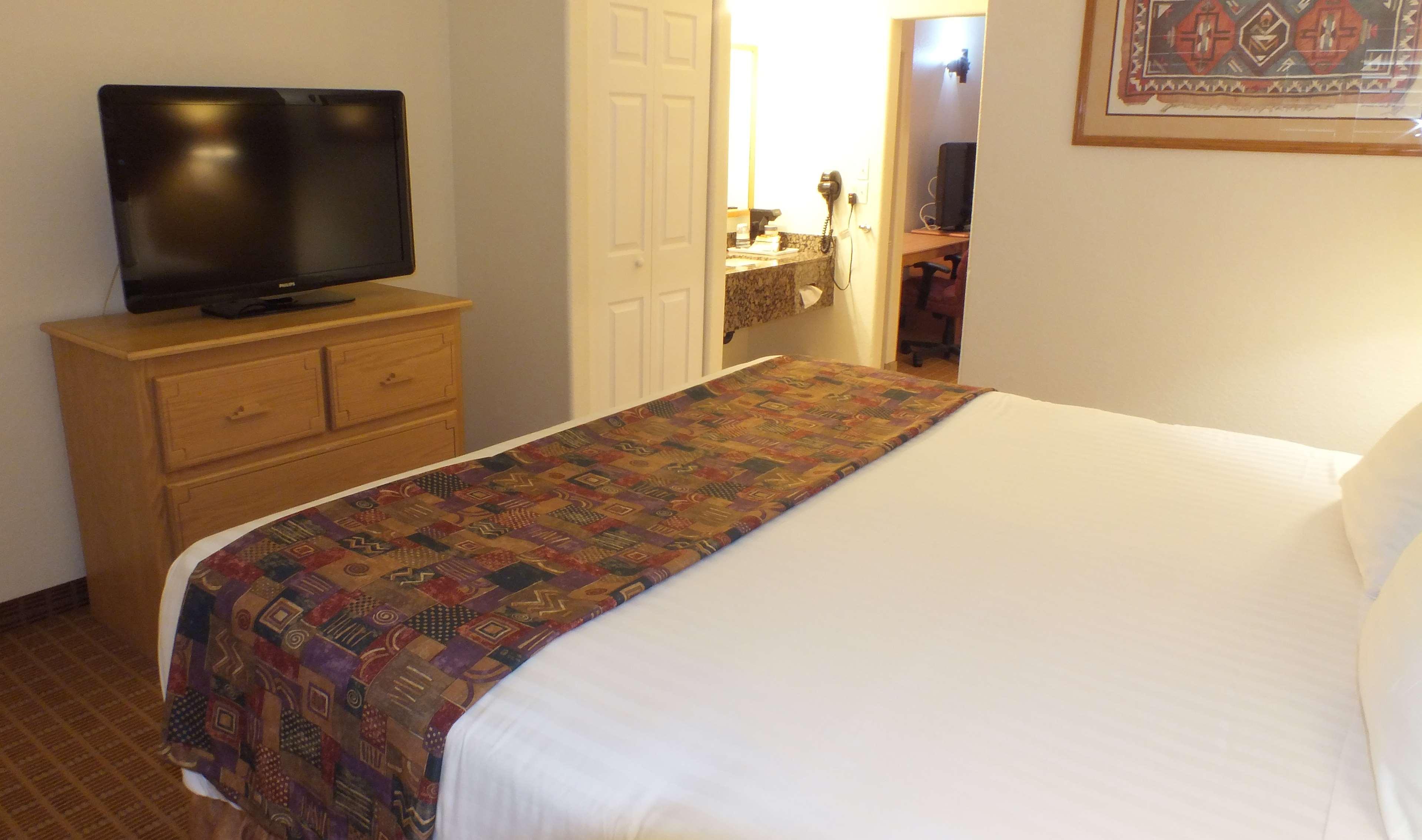 Best Western Gold Canyon Inn & Suites Bagian luar foto