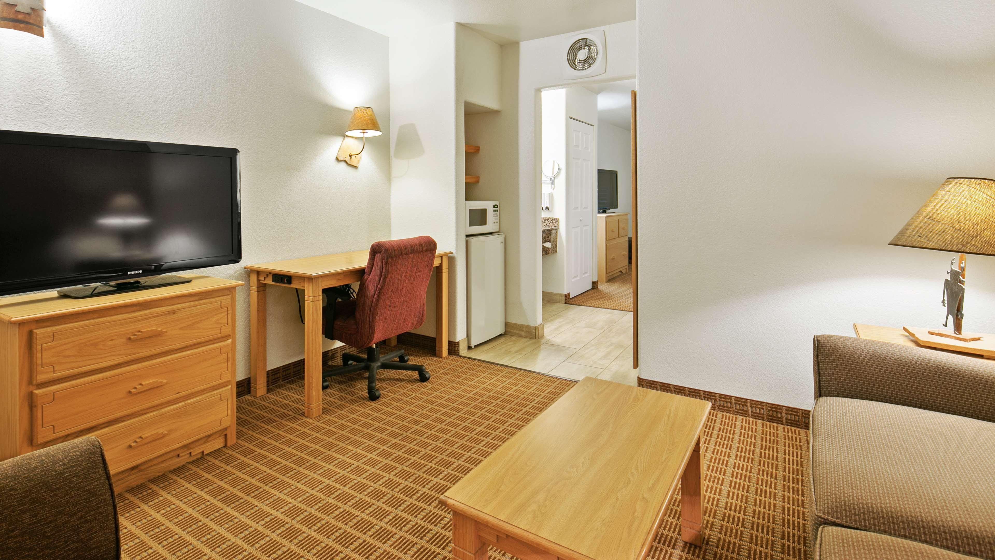 Best Western Gold Canyon Inn & Suites Bagian luar foto